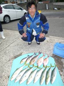 由良神谷の磯　ヒラバエでハマチ・イサギ・マ…