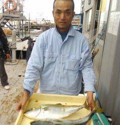 沖の北でのメジロ釣果　他タチウオ・サゴシなども