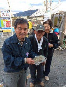 カゴ釣りでチヌGET！マリーナシティ海釣り公園