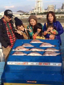 マリーナシティ海洋釣り堀　マダイ好調です。