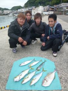 神谷一文字　カゴ釣りでハマチ・サバ・グレな…