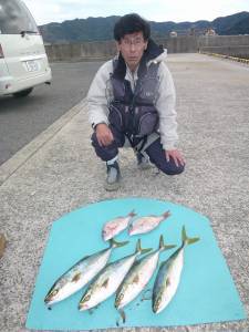 神谷一文字でハマチ・小ダイ ヒラバエでグレ…