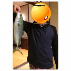 洲本　淡路島観光ホテルの釣り場にてハマチを…