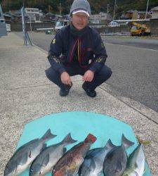 沖一文字内向き　フカセでグレ・ハマチ・イガミの釣果