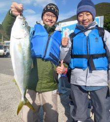 神谷沖一文字　のませでメジロ68cm