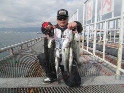尼崎市立魚つり公園　ハネ・セイゴ・チヌの釣果