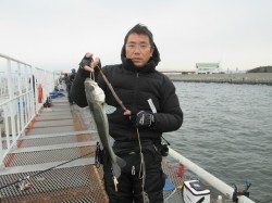 尼崎市立魚つり公園 シラサでハネ・チヌ