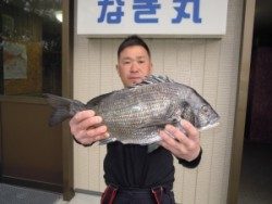 カルモ島のフカセ釣りでチヌの釣果