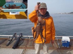 神戸市立須磨海づり公園 マダコ1840ｇを…