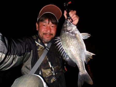 五目ボトムで岸壁ＳＬＫ！