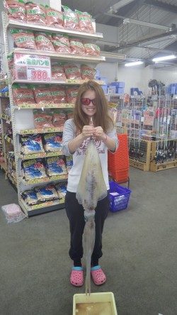 田辺天神崎　ヤエンでアオリイカ2.7ｋｇ