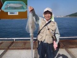 神戸市立須磨海づり公園 エギングで1930gのアオリイカ！！