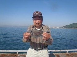 神戸市立須磨海づり公園 ウマヅラの掛け釣り