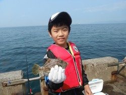 北港釣り公園　カワハギ18cmの釣果