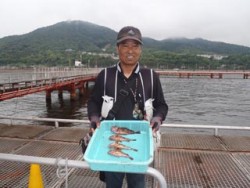 神戸市立須磨海づり公園　ブッコミでガシラ