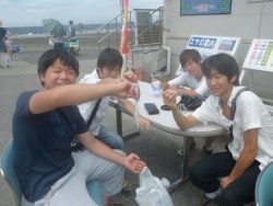 大阪南港海釣り公園　ガシラも釣れてます！