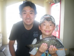 姫路市立遊魚センター　チヌが釣れたよ〜