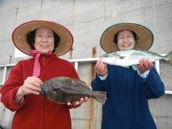 和歌山北港魚つり公園　ハマチ＆ヒラメ