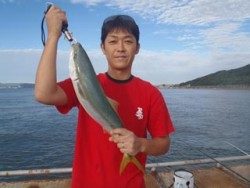 神戸市立須磨海づり公園　メジロ 	62cm！