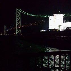 アジュール舞子からの明石漁港