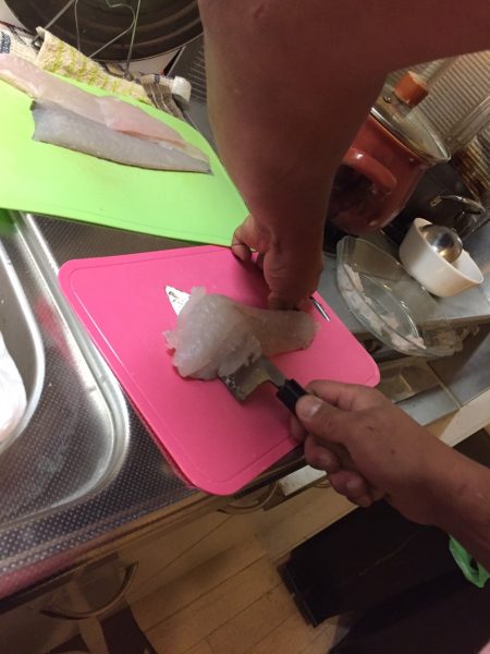 タチウオ釣りでゲストが。