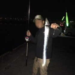 会社の釣り仲間太刀魚釣り