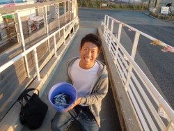 大阪南港海釣り公園　アジは午前中