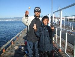 尼崎市立魚つり公園　活性上がってますよ～