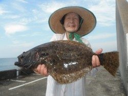 ナイスヒラメ★和歌山北港魚つり公園