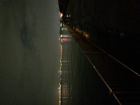 釣り人、少ない