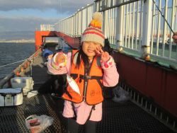 尼崎市立魚つり公園 アジ＆エビ撒き釣り