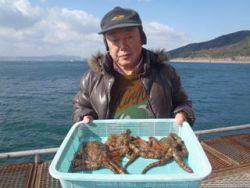 神戸市立須磨海づり公園　マダコ3バイ