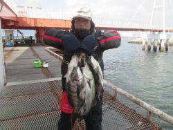 尼崎市立魚つり公園　ハネ、セイゴ、チヌ