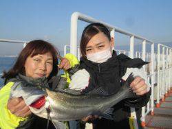 尼崎市立魚つり公園　ハネ
