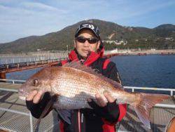 神戸市立須磨海づり公園　マダイ 	62cm