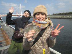 尼崎海釣り公園　フカセでハネ・セイゴ・チヌ…