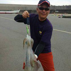 エギングで2キロたらず～