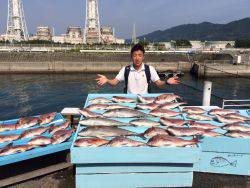 マリーナシティ海上釣り堀　マダイが絶好調