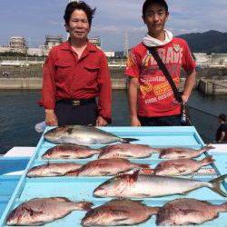 和歌山マリーナシティ海洋釣り堀 カンパチ・マダイの釣果