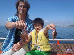 神戸市立須磨海づり公園　落とし込みでガシラ…