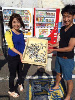 和歌山マリーナシティ海釣り公園　サビキでアジ110匹