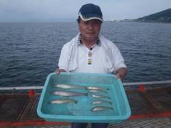 神戸市立須磨海づり公園　投げでキス