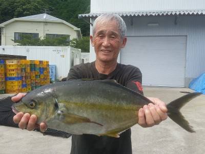 貞丸 釣果