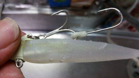 タチウオ、高活性。でも雷雨が…