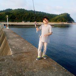 沼島赤灯台でショアジギング&サビキ釣行