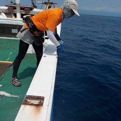 明日丸 釣果