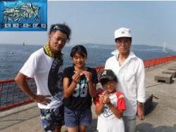 神戸市立平磯海づり公園　アジ87尾