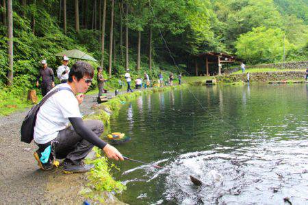 小菅トラウトガーデン 釣果