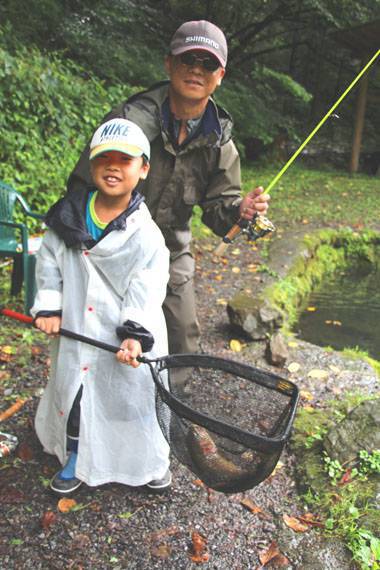 小菅トラウトガーデン 釣果
