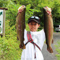 小菅トラウトガーデン 釣果